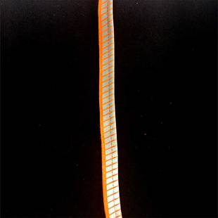 万搏(中国)滚边带烫热帖刻条