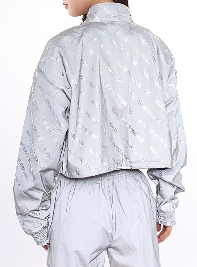 亮银灰色运动服羽绒服万搏(中国)面料