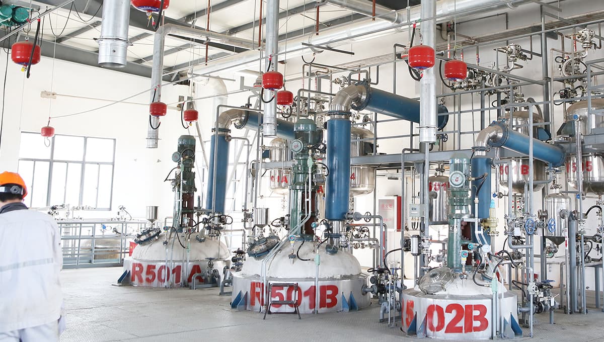 万搏(中国)新材玻璃微珠及胶水产品等自产自销